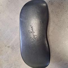 Brillendoosje zwart, gemeldet von Regio Limburg - Leuven über iLost