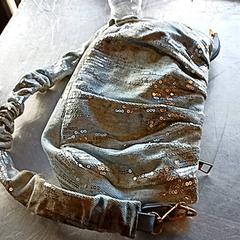 Sac, a été signalé par Paaspop utilisant iLost