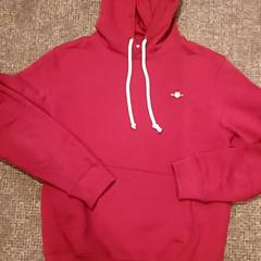 Tröja, rapporterat av Van der Valk Hotel Apeldoorn - De Cantharel med iLost