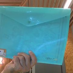 Cartella di disegno Blue, come riportato da MEININGER Hotel Innsbruck Zentrum utilizzando iLost