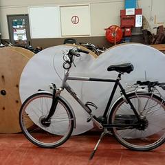 Bicicleta Gazelle Licht en donkergrijze herenfiets, segundo informou Fietsdepot Hasselt usando iLost