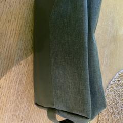 Bags black, as reported by MEININGER Hotel Berlin East Side Gallary using iLost