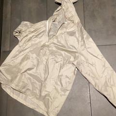 بونشو Cream, quecha، كما تم الإبلاغ عنه بواسطة MEININGER Hotel Amsterdam City West عبر iLost