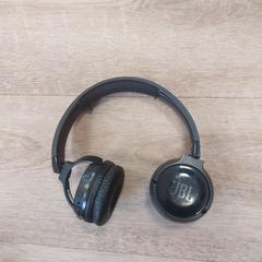 Cuffia, come riportato da EBS OV Poeldijk utilizzando iLost