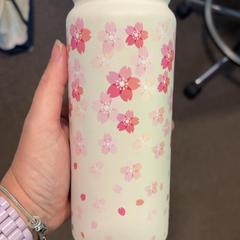 Bottle, as reported by Burgers' Zoo using iLost