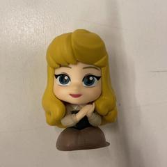 人形 がiLostで IKEA神戸 によって報告されました