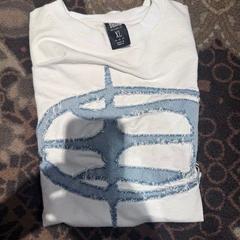 Roba shirt, segons ha informat Van der Valk Hotel Assen mitjançant iLost