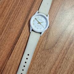 腕時計 がiLostで Qbuzz DMG によって報告されました