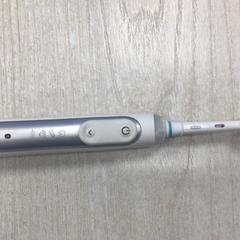 Escova de dentes, como reportado por Hotel van der Valk Maastricht utilizando o iLost