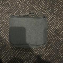 Taška, jak nahlášeno Van der Valk Hotel Utrecht pomocí iLost