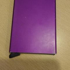 Kartenhalter Nguyen, gemeldet von Walibi Holland über iLost