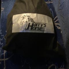 Ruiter cap, segundo informou a iLost