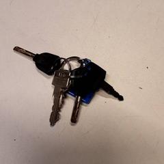 Clau, segons ha informat Qbuzz ZHN mitjançant iLost