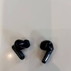 Auricolare Zwart, come riportato da Arriva Limburg Zuid utilizzando iLost