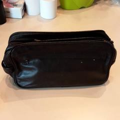 Bolsa de aseo Leer bruin, segundo informou LUMC usando iLost