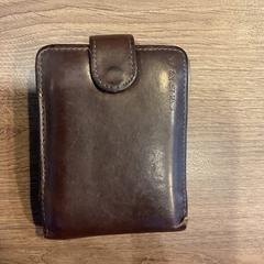Wallet Salerno-rodrigues d, as reported by Gemeente Amsterdam - Bureau Gevonden Voorwerpen using iLost