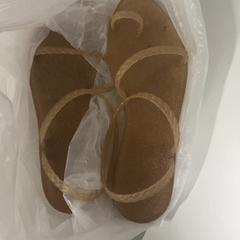 Tøfler, som rapportert av Silver Sands Beach ved bruk av iLost