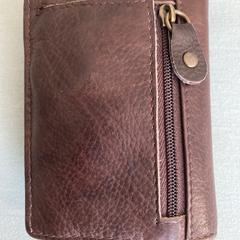 Portemonneetje, iLost에 보고됨