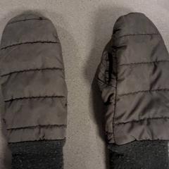 Handskar & Vantar, rapporterat av Breng Nijmegen med iLost