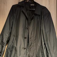 Jakke Groen Armani, som rapportert av Van der Valk Hotel Apeldoorn - De Cantharel ved bruk av iLost