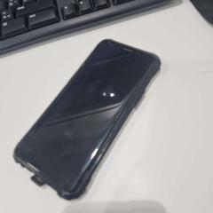 Smartphone zwart Samsung, rapporterat av Stad Hasselt med iLost