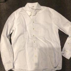 Blus Blouse wit, rapporterat av Van der Valk Hotel Zwolle med iLost