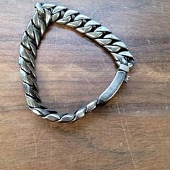 Eskumuturra, gisa salatu by Connexxion Haarlem IJmond iLost erabiliz