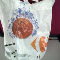 バッグ BELHACHE がiLostで Twisto によって報告されました