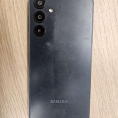 Telefoon grijs Samsung, zoals gemeld door Gemeente Westland met iLost