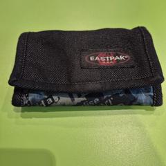 Pénztárca Uulders, Lars diverse pasjes, amint azt Gemeente Hardenberg az iLost segítségével jelentette.