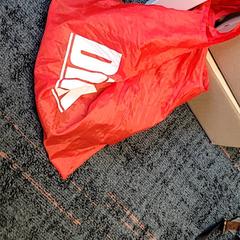 Sac, a été signalé par Connexxion Haarlem IJmond utilisant iLost