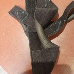 İLost kullanarak TCL tarafından bildirildiği gibi Attele noire