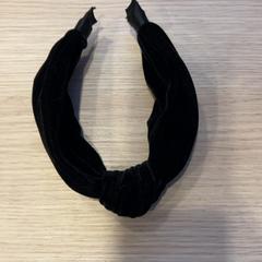 İLost kullanarak Pathé Groningen tarafından bildirildiği gibi Saç bandı