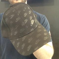 Cantando, segundo informou MEININGER Hotel Vienna Downtown Franz usando iLost