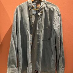 Skjorta Jeans shirt, rapporterat av Conscious Hotel Vondelpark med iLost