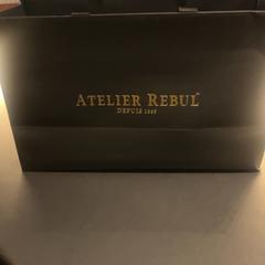 Parfüm, Sampon, Testápoló & Táska Atelier Rebul, amint azt Van der Valk Hotel Houten az iLost segítségével jelentette.