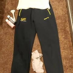 القميص & الجوارب، كما تم الإبلاغ عنه بواسطة Van der Valk Hotel Apeldoorn - De Cantharel عبر iLost