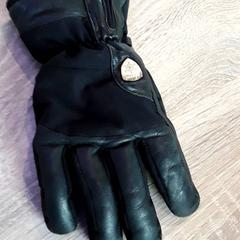 Glove Zwart leer met stof, as reported by EBS Tramplein using iLost