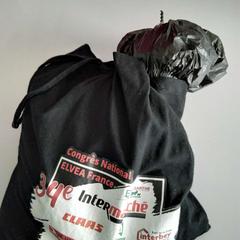 Saco, como reportado por Twisto utilizando o iLost