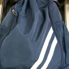 Turnpike-väska, rapporterat av Centraal magazijn med iLost