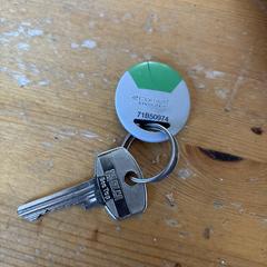 Sleutel met tag، كما تم الإبلاغ عنه عبر iLost