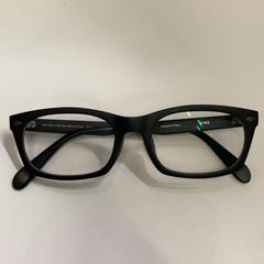 Glasses, as reported by IKEA鶴浜 using iLost