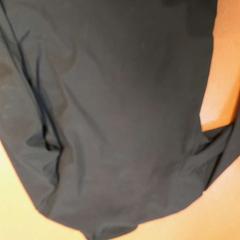 Chaqueta noire, segundo informou TCL usando iLost