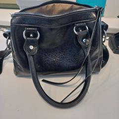 Borsa, come riportato da Arriva Limburg Zuid utilizzando iLost