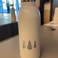 Fľaša na vodu, ako bolo nahlásené Heidelberglaan 7 pomocou iLost