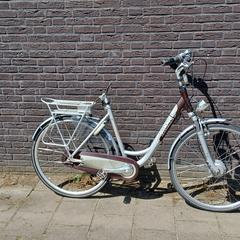 Damesfiets Bikkel Elektrische fiets, gisa salatu by Gemeente Heusden iLost erabiliz