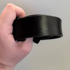 Gerrikoa Zwart, gisa salatu by Eindhoven Airport iLost erabiliz