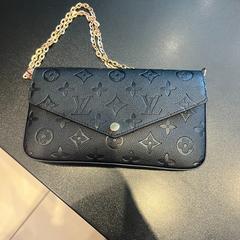 Tasje, gisa salatu by Johan Cruijff ArenA iLost erabiliz