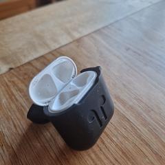 airpods case, iLost에 보고됨