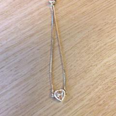 Braccialetto, come riportato da Canisius-Wilhelmina Ziekenhuis utilizzando iLost